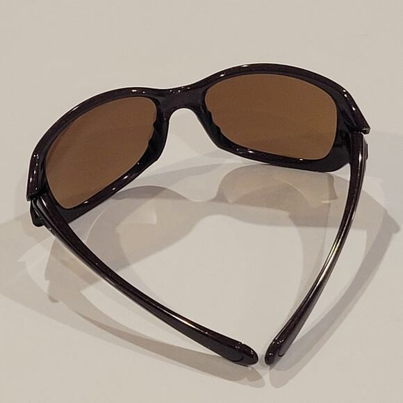 OAKLEY Necessity Burgundy Oversized OO9122-04 60-18-125 Sunglasses - Picture 2 of 15